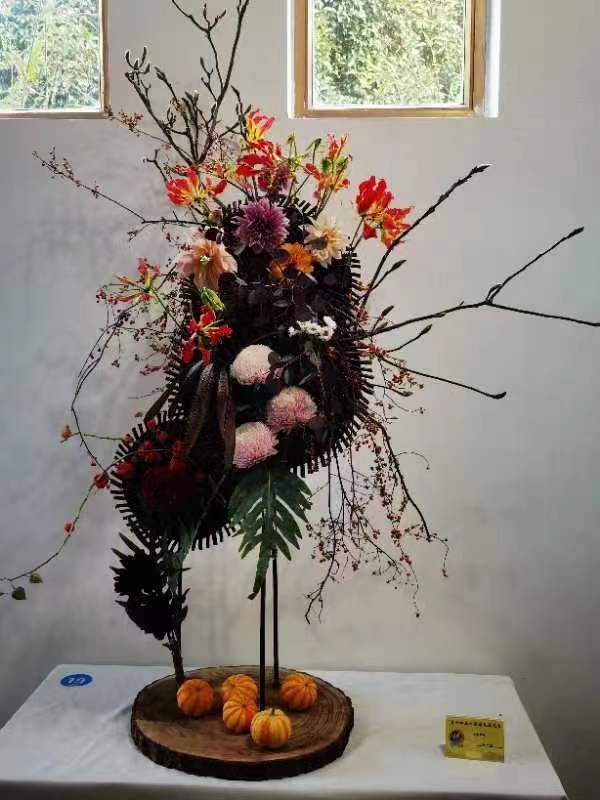 喜报：海派插花在十四届中国菊展花艺竞赛中荣获两金一银一铜四项大奖(图2)