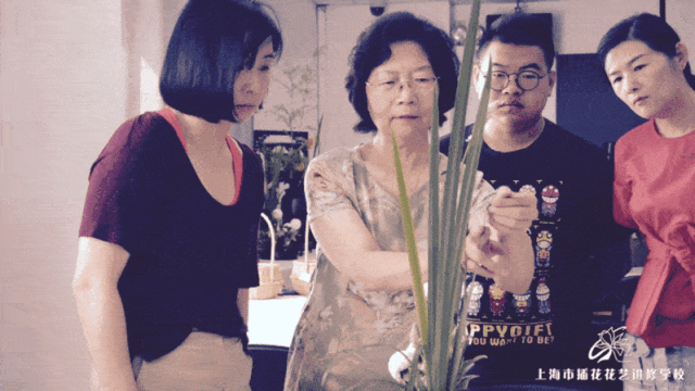 640 (1).gif