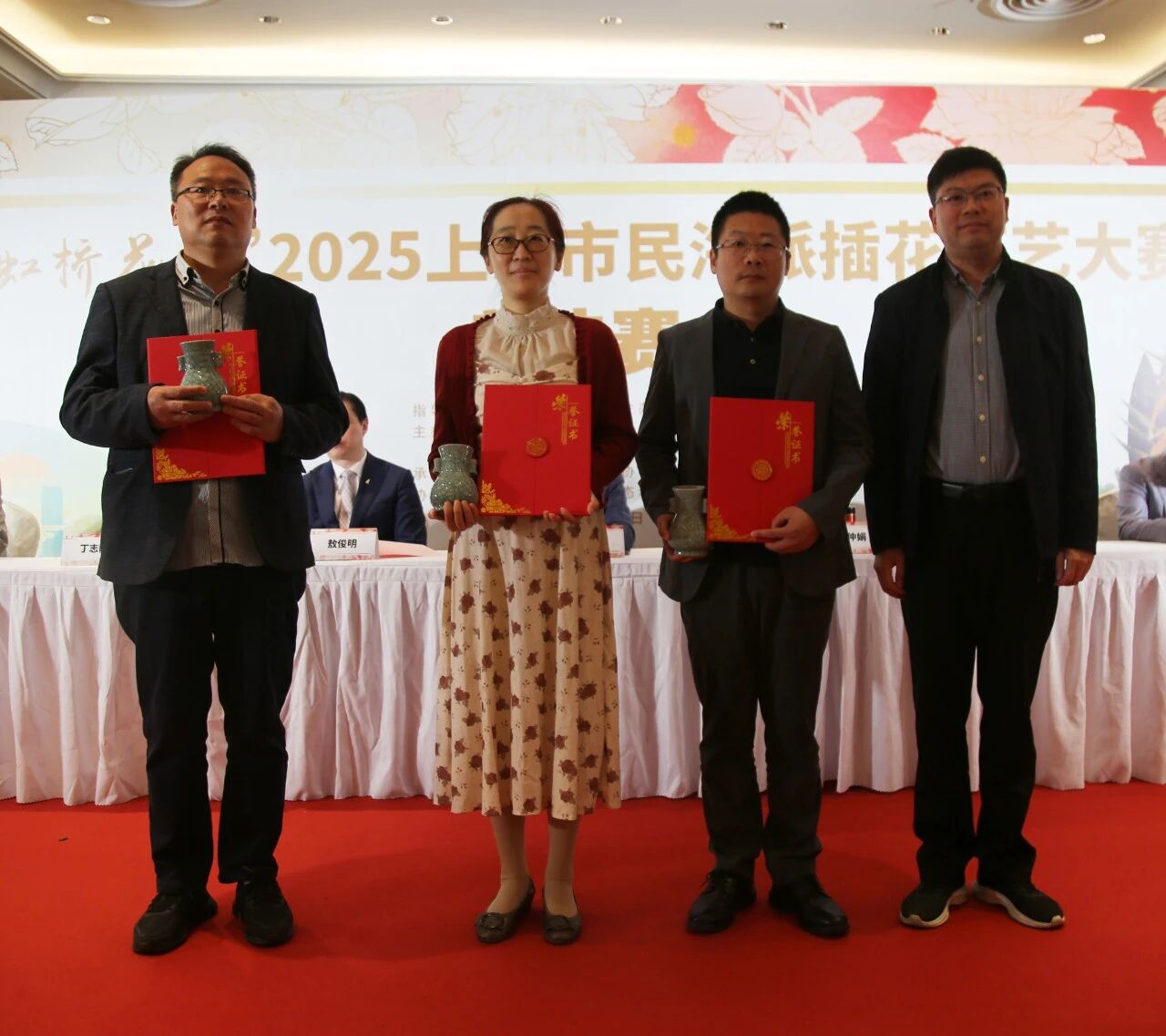 1762143502145779.jpg 1762143502145779.jpg